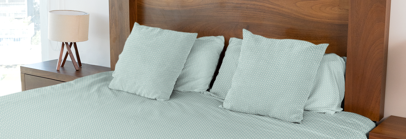 Mint Calm Dots β Queen Size Bedding Set