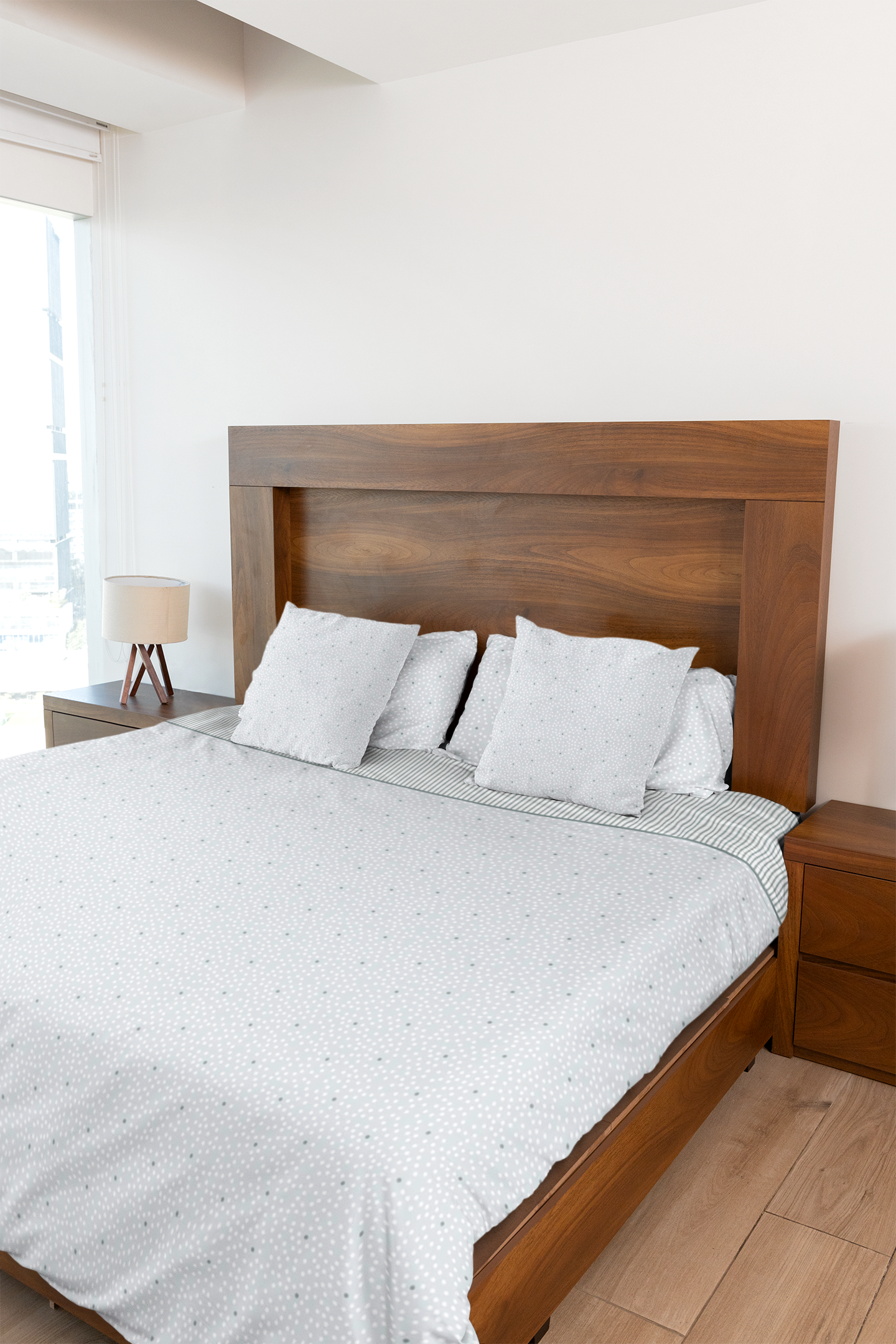 Soft Dot Bliss Bedsheet Set