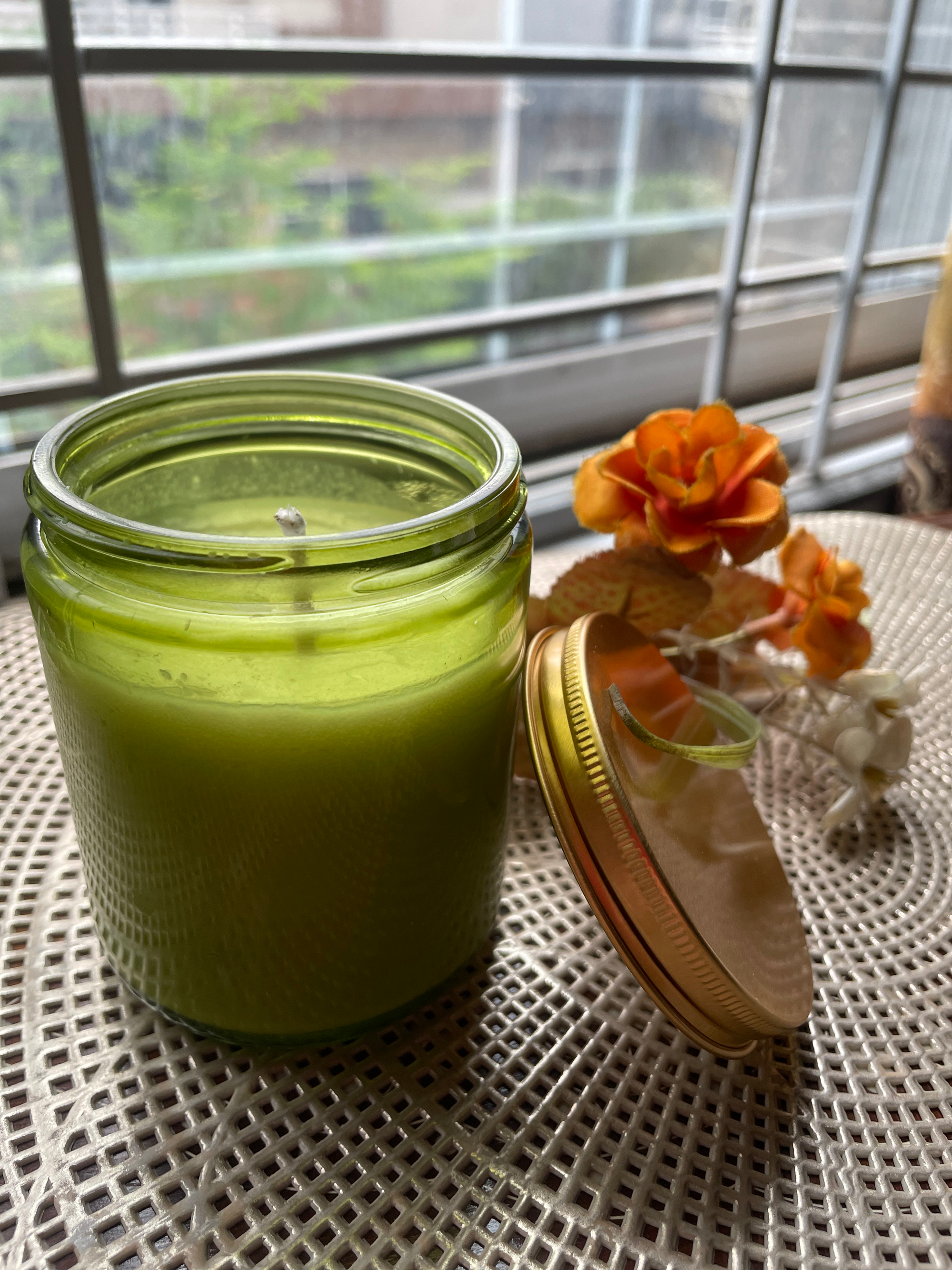 Amber & Oud Scented Candle in Frosted Amber Jar